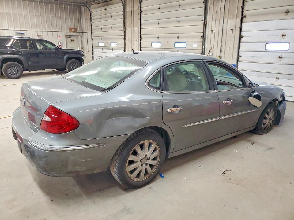 2008 Buick Lacrosse მანქანა იყიდება აუქციონზე, vin: 2G4WD582X81238905, აუქციონის ნომერი: 59869996