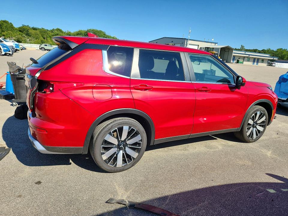 2025 Mitsubishi Outlander მანქანა იყიდება აუქციონზე, vin: JA4J4VA86SZ032583, აუქციონის ნომერი: 61880146