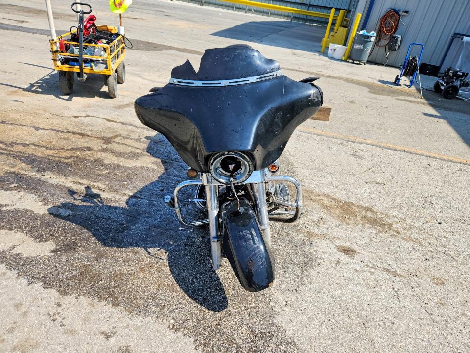 62140646 :رقم المزاد ، 1HD1KB4117Y678862 vin ، 2007 Harley-davidson Flhx مزاد بيع