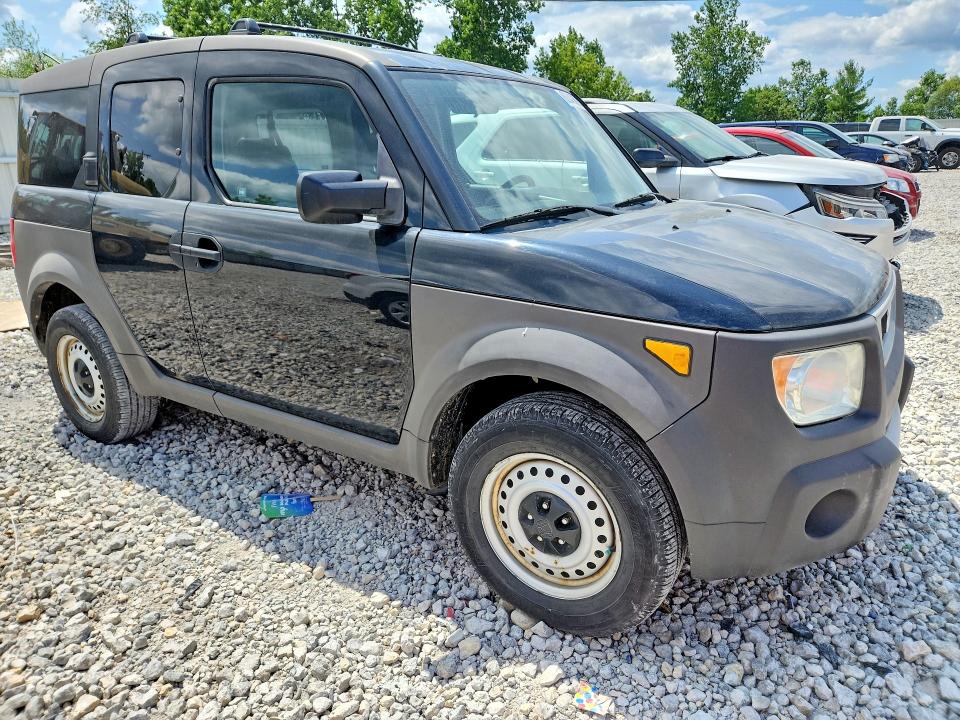 62043686 :رقم المزاد ، 5J6YH28503L037859 vin ، 2003 Honda Element مزاد بيع