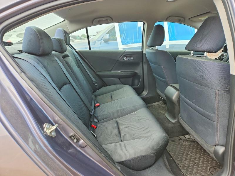 61975536 :رقم المزاد ، 1HGCR2F37FA070227 vin ، 2015 Honda Accord مزاد بيع