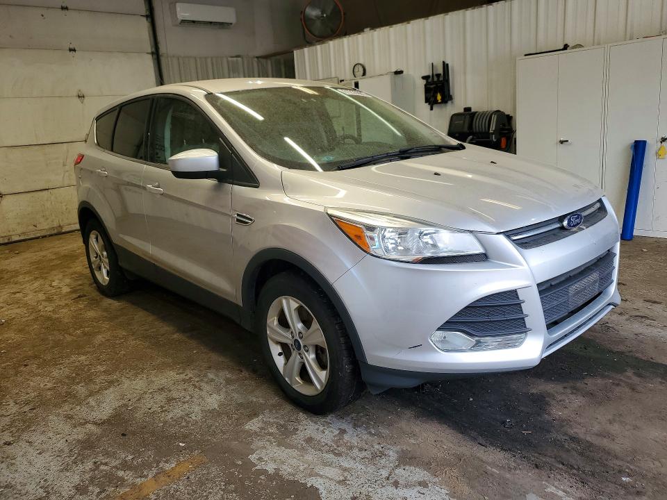 Продажа на аукционе авто 2016 Ford Escape, vin: 1FMCU9GX3GUB50059, номер лота: 61230886
