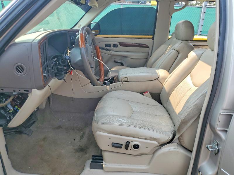 59368186 :رقم المزاد ، 1GYEC63T14R210561 vin ، 2004 Cadillac Escalade L مزاد بيع
