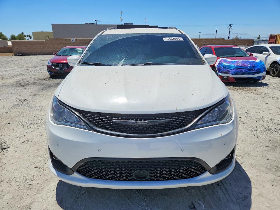 60193566 :رقم المزاد ، 2C4RC1BG5JR182400 vin ، 2018 Chrysler Pacifica مزاد بيع