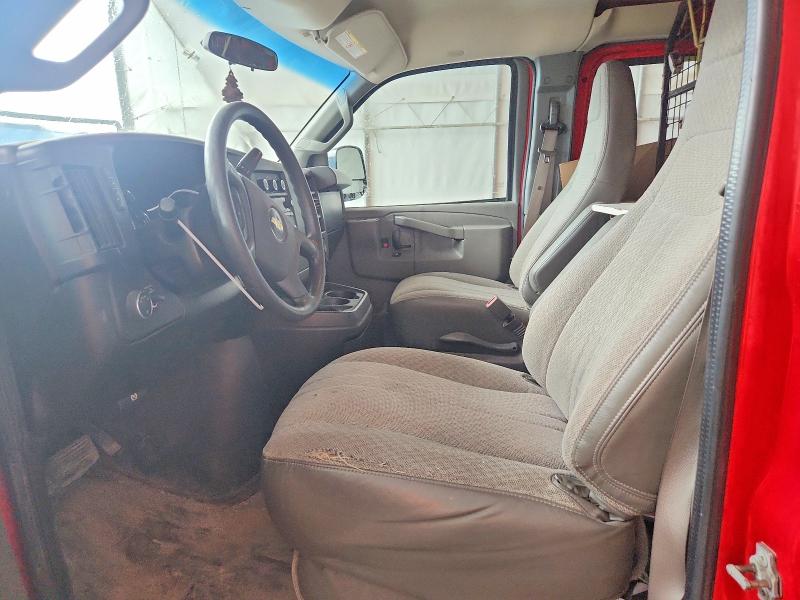60181976 :رقم المزاد ، 1GCWGAFF3H1333919 vin ، 2017 Chevrolet Express G2500 مزاد بيع