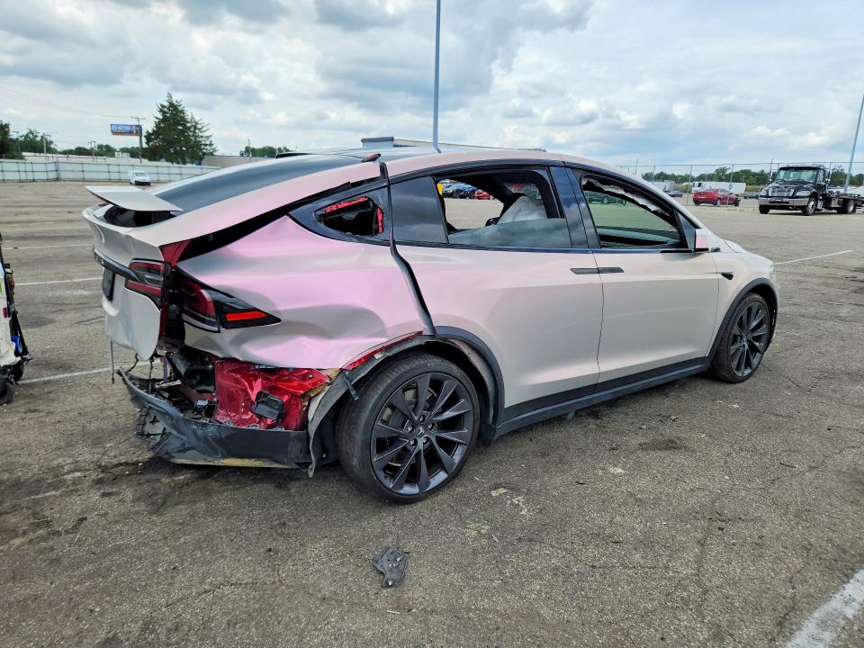 59802566 :رقم المزاد ، 7SAXCDE58PF415213 vin ، 2023 Tesla Model X مزاد بيع