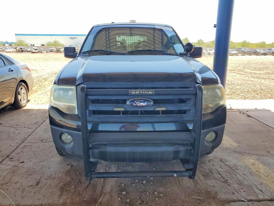 63043216 :رقم المزاد ، 1FMJU1G5XDEF53646 vin ، 2013 Ford Expedition مزاد بيع