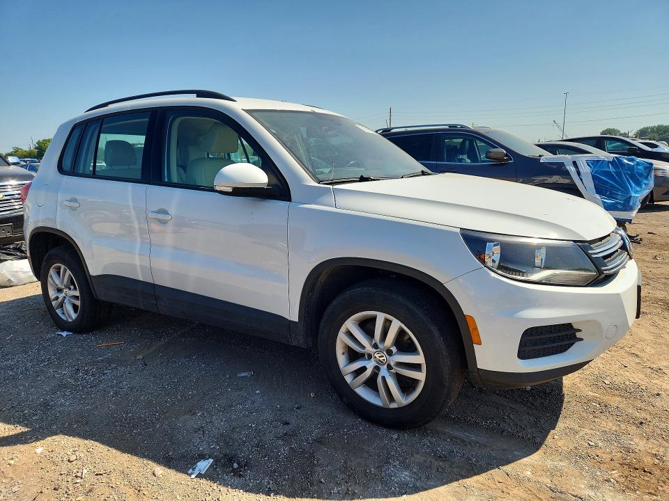 Продаж на аукціоні авто 2017 Volkswagen Tiguan, vin: WVGBV7AXXHW510908, номер лоту: 60041376