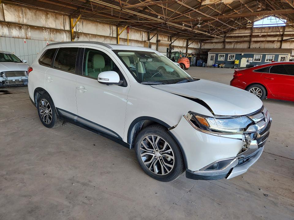 2017 Mitsubishi Outlander მანქანა იყიდება აუქციონზე, vin: JA4AD3A36HZ048977, აუქციონის ნომერი: 62726836