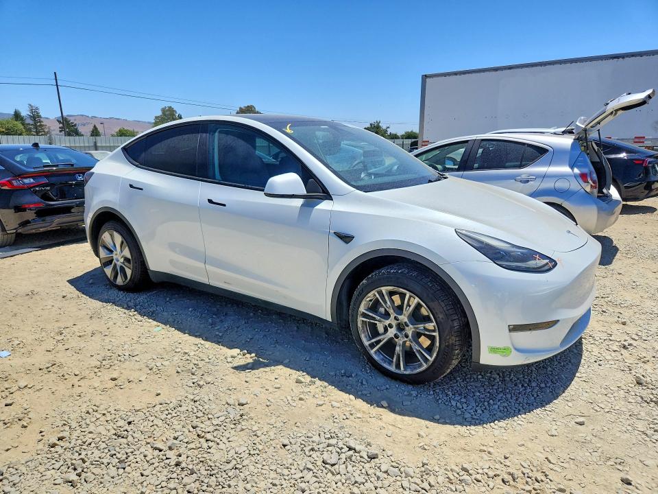 2023 Tesla Model Y მანქანა იყიდება აუქციონზე, vin: 7SAYGDEE6PF676624, აუქციონის ნომერი: 61528266
