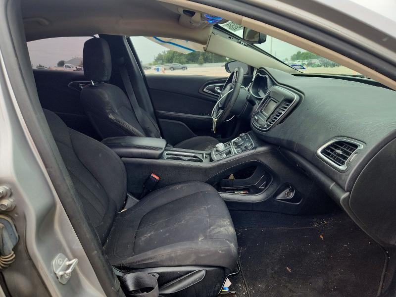61323206 :رقم المزاد ، 1C3CCCAB7FN603016 vin ، 2015 Chrysler 200 مزاد بيع