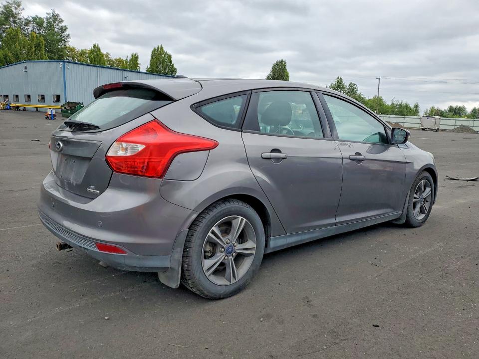 61446686 :رقم المزاد ، 1FADP3K20EL290409 vin ، 2014 Ford Focus مزاد بيع