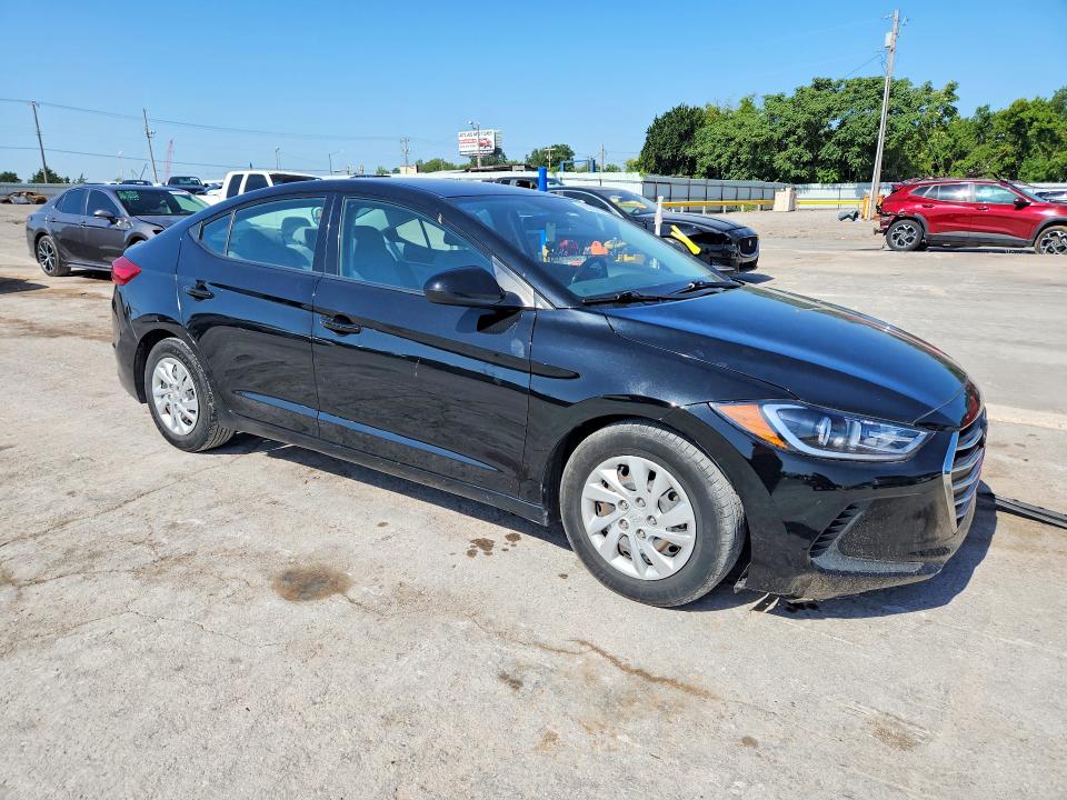 2018 Hyundai Elantra მანქანა იყიდება აუქციონზე, vin: 5NPD74LF0JH331685, აუქციონის ნომერი: 60956206