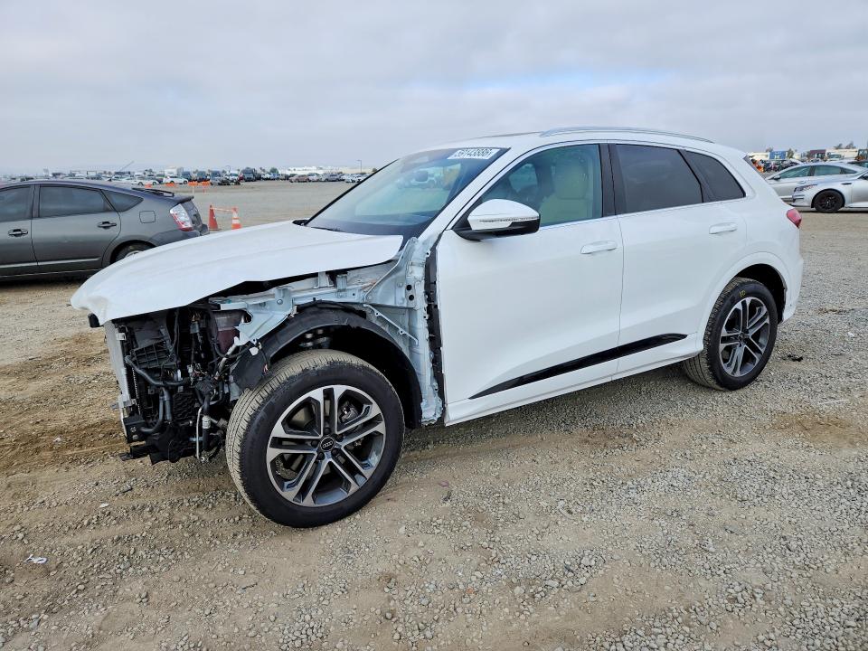 59143886 :رقم المزاد ، WA12AAGU1S2080835 vin ، 2025 Audi Q5 مزاد بيع