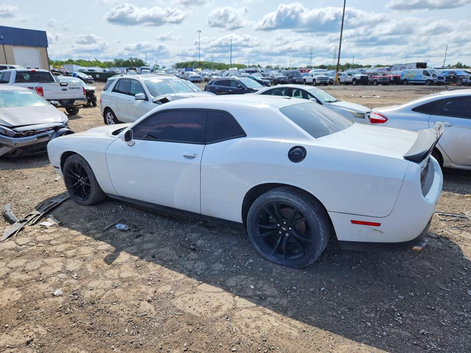 62129256 :رقم المزاد ، 2C3CDZAG6JH327408 vin ، 2018 Dodge Challenger مزاد بيع