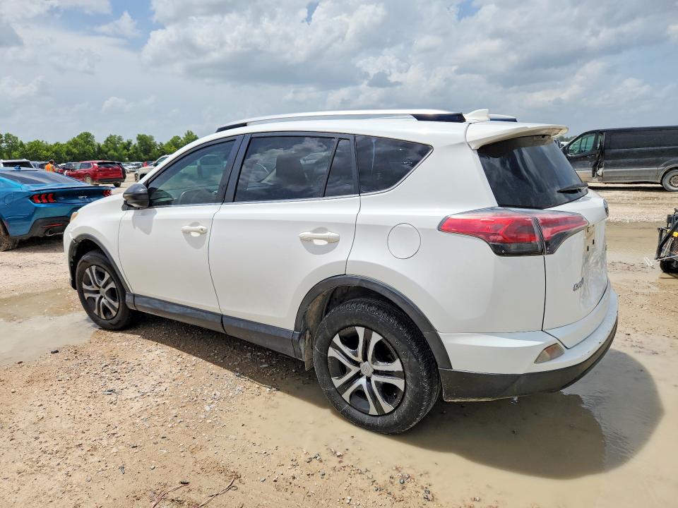 61232656 :رقم المزاد ، JTMZFREV6JJ751890 vin ، 2018 Toyota Rav4 Le مزاد بيع