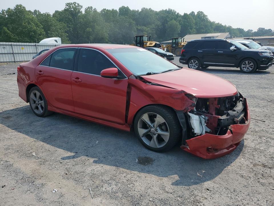 2014 Toyota Camry მანქანა იყიდება აუქციონზე, vin: 4T1BF1FK8EU728988, აუქციონის ნომერი: 61305726