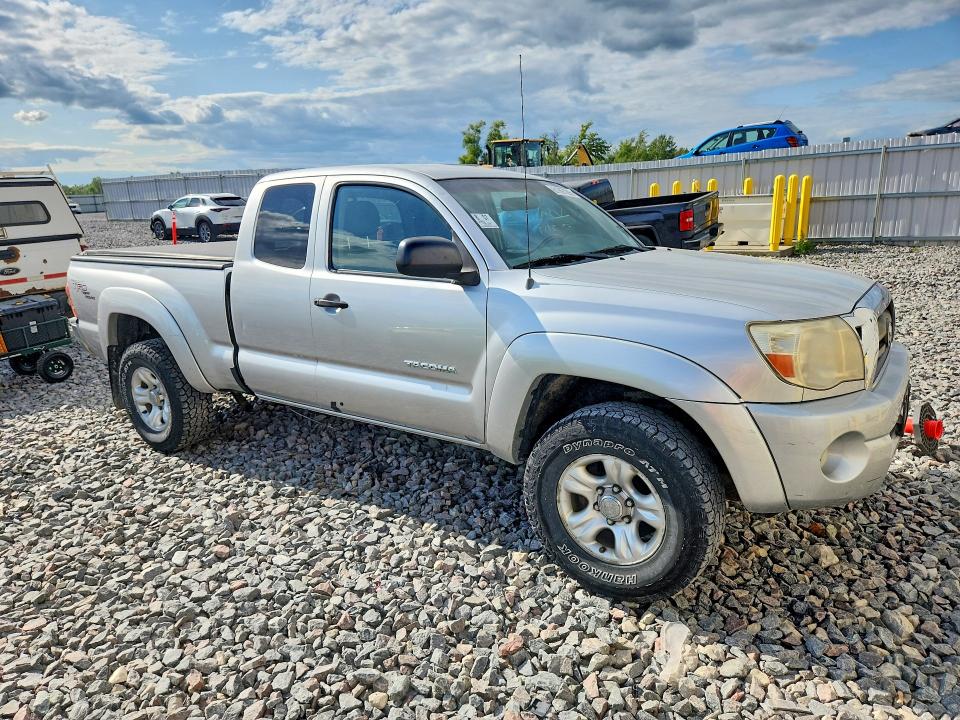 Продажа на аукционе авто 2007 Toyota Tacoma, vin: 5TEUU42N27Z344798, номер лота: 61997296