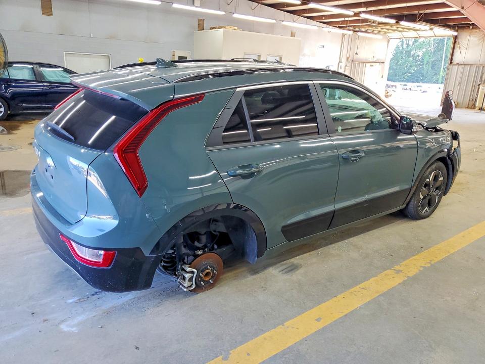 Продаж на аукціоні авто 2024 Kia Niro, vin: KNDCR3L10R5079985, номер лоту: 61299946