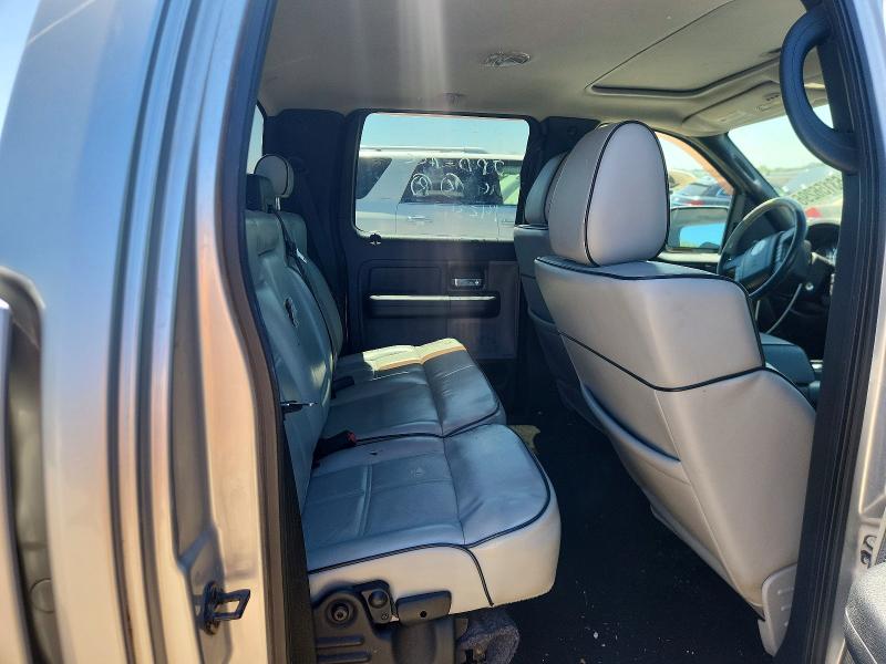 63156296 :رقم المزاد ، 5LTPW18526FJ03992 vin ، 2006 Lincoln Mark Lt مزاد بيع
