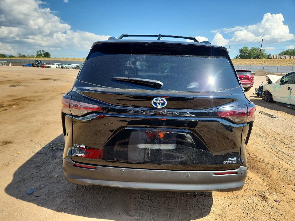 61640616 :رقم المزاد ، 5TDJSKFC7RS141492 vin ، 2024 Toyota Sienna مزاد بيع