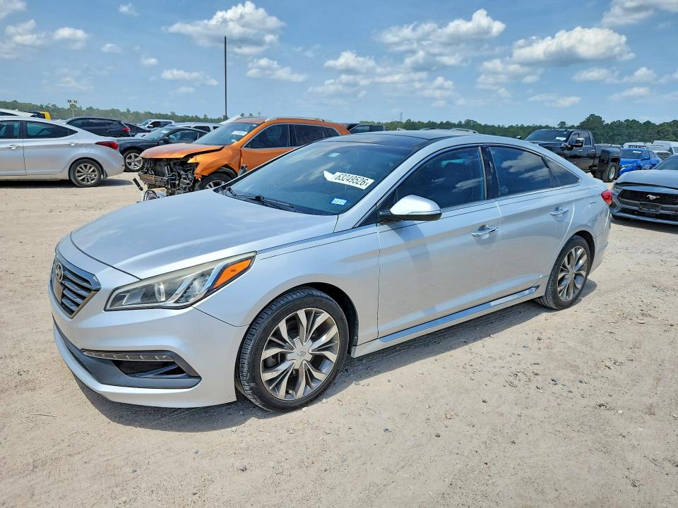 63249526 :رقم المزاد ، 5NPE34AB0FH111373 vin ، 2015 Hyundai Sonata مزاد بيع