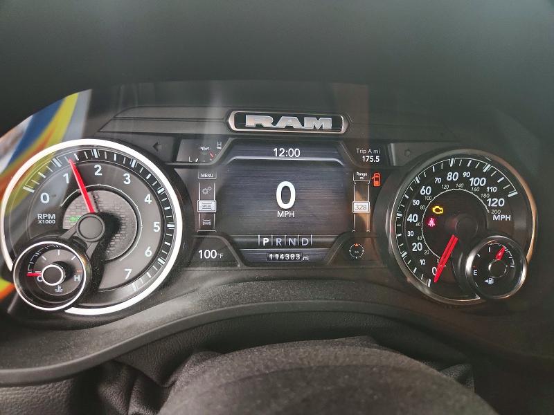 61318456 :رقم المزاد ، 1C6SRFFT2NN181333 vin ، 2022 Ram 1500 مزاد بيع