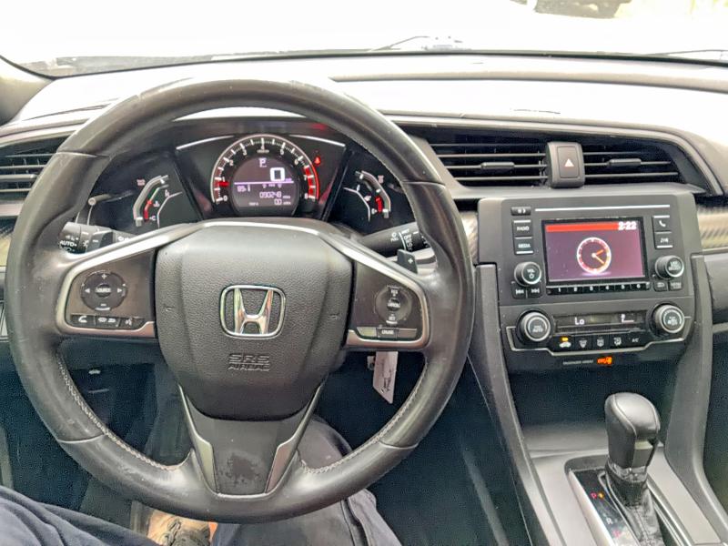 63548876 :رقم المزاد ، SHHFK7H46HU228097 vin ، 2017 Honda Civic مزاد بيع