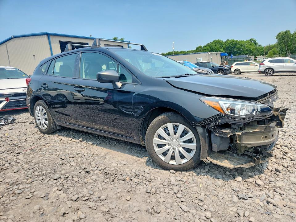 61039686 :رقم المزاد ، 4S3GTAA63H3700605 vin ، 2017 Subaru Impreza مزاد بيع