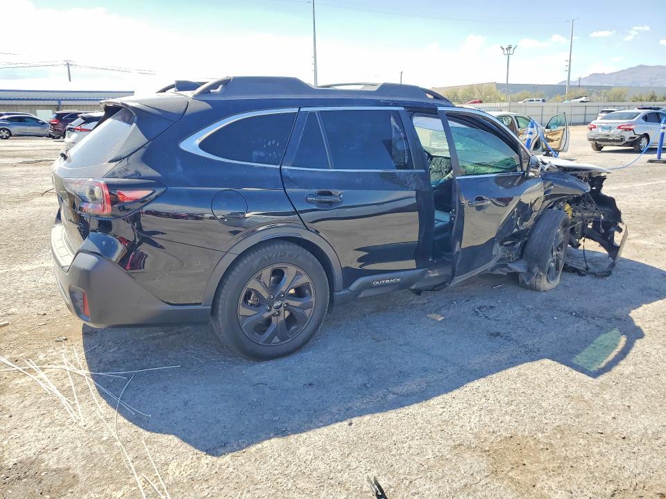 60864046 :رقم المزاد ، 4S4BTGLD1M3107694 vin ، 2021 Subaru Outback مزاد بيع