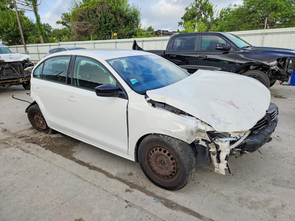 60416676 :رقم المزاد ، 3VW2K7AJ8EM207613 vin ، 2014 Volkswagen Jetta مزاد بيع