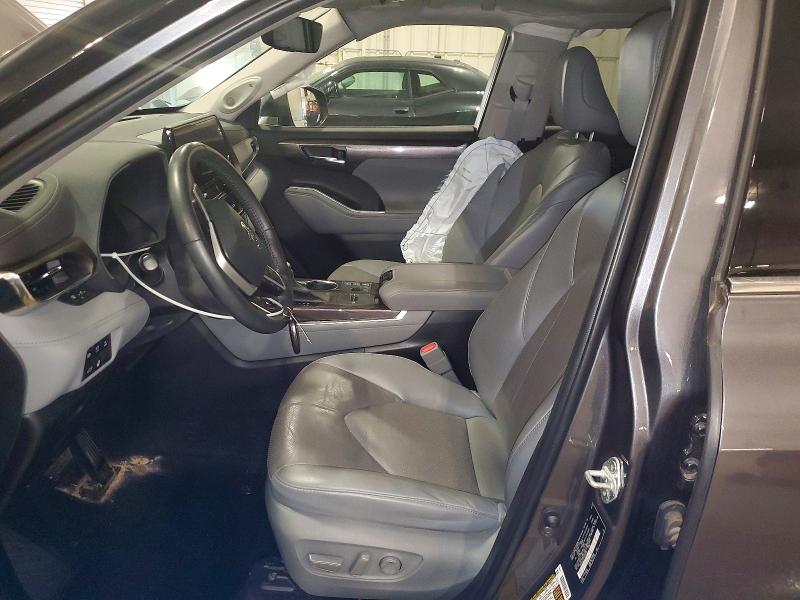 2023 Toyota Highlander Hybrid მანქანა იყიდება აუქციონზე, vin: 5TDXBRCH4PS563039, აუქციონის ნომერი: 59286326