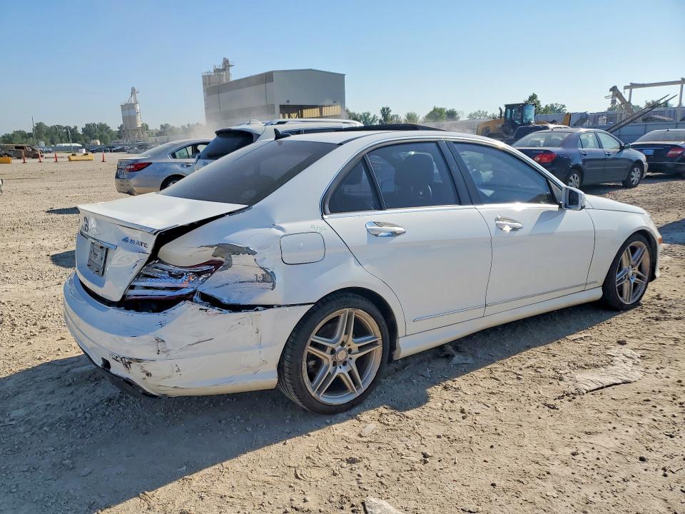 2014 Mercedes-benz C მანქანა იყიდება აუქციონზე, vin: WDDGF8AB4EG233038, აუქციონის ნომერი: 61192366