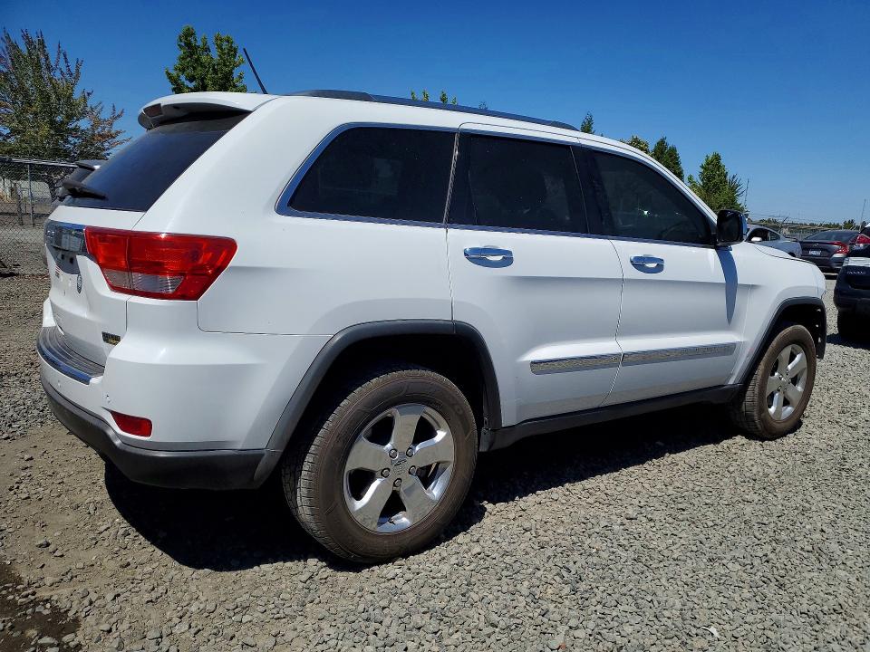 2013 Jeep Grand Cherokee მანქანა იყიდება აუქციონზე, vin: 1C4RJFBG7DC551841, აუქციონის ნომერი: 63352706