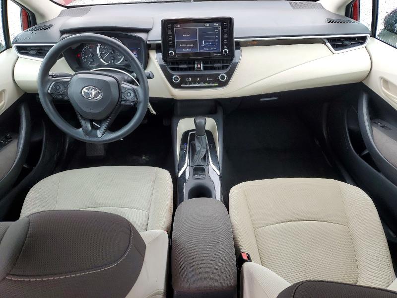 61356796 :رقم المزاد ، 5YFEPMAEXNP359324 vin ، 2022 Toyota Corolla مزاد بيع