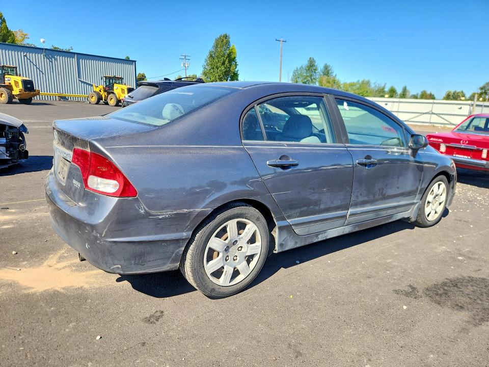 63248476 :رقم المزاد ، 19XFA1F58BE021348 vin ، 2011 Honda Civic مزاد بيع