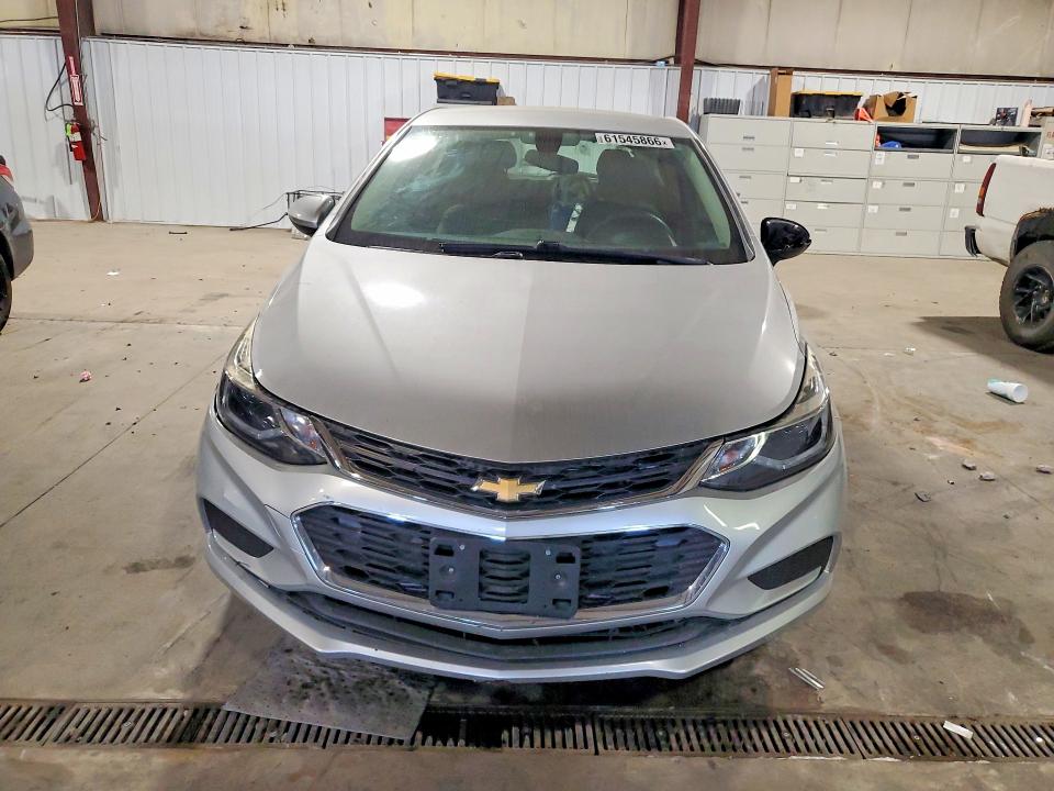 Продаж на аукціоні авто 2018 Chevrolet Cruze, vin: 3G1BE6SM7JS630744, номер лоту: 61545866