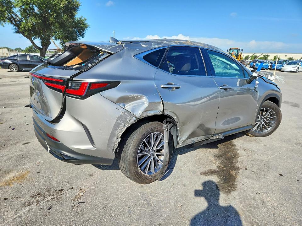 61433276 :رقم المزاد ، 2T2GDCAZ3SC025495 vin ، 2025 Lexus Nx مزاد بيع