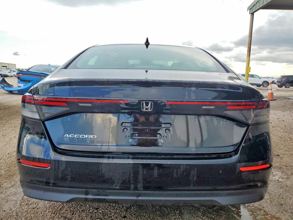 Продажа на аукционе авто 2025 Honda Accord, vin: 1HGCY1F20SA083514, номер лота: 60300486