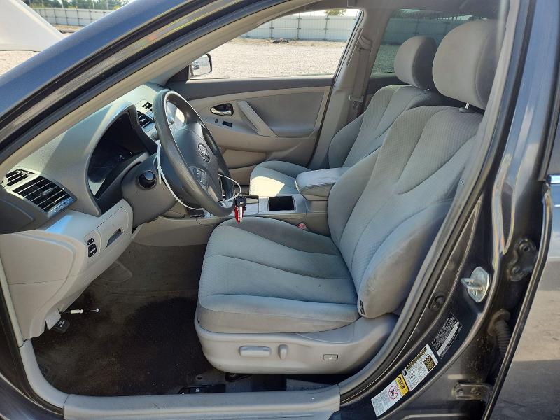 60899816 :رقم المزاد ، 4T1BE46K38U762815 vin ، 2008 Toyota Camry مزاد بيع