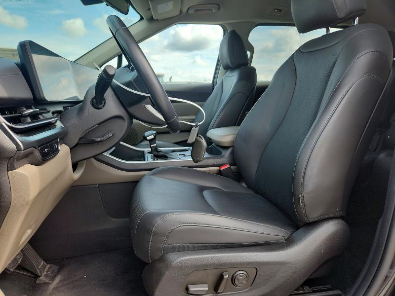 Продаж на аукціоні авто 2026 Kia Carnival, vin: KNDNB5K38T6584654, номер лоту: 63338566