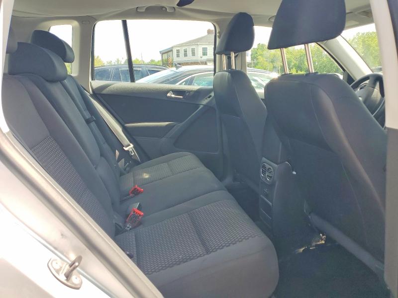 Aukcja sprzedaży 2010 Volkswagen Tiguan, vin: WVGBV7AX1AW516456, numer aukcji: 63205856