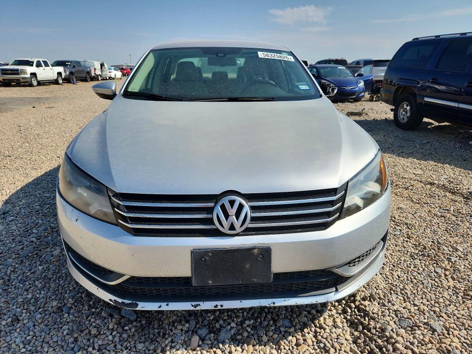 58325826 :رقم المزاد ، 1VWBP7A38CC048089 vin ، 2012 Volkswagen Passat مزاد بيع