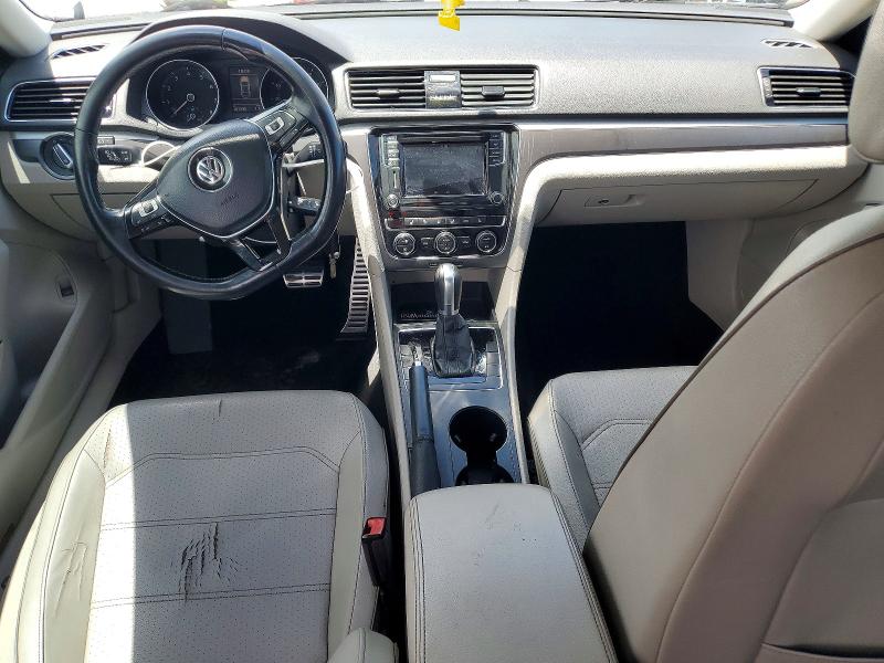 61578476 :رقم المزاد ، 1VWAA7A33JC001773 vin ، 2018 Volkswagen Passat مزاد بيع