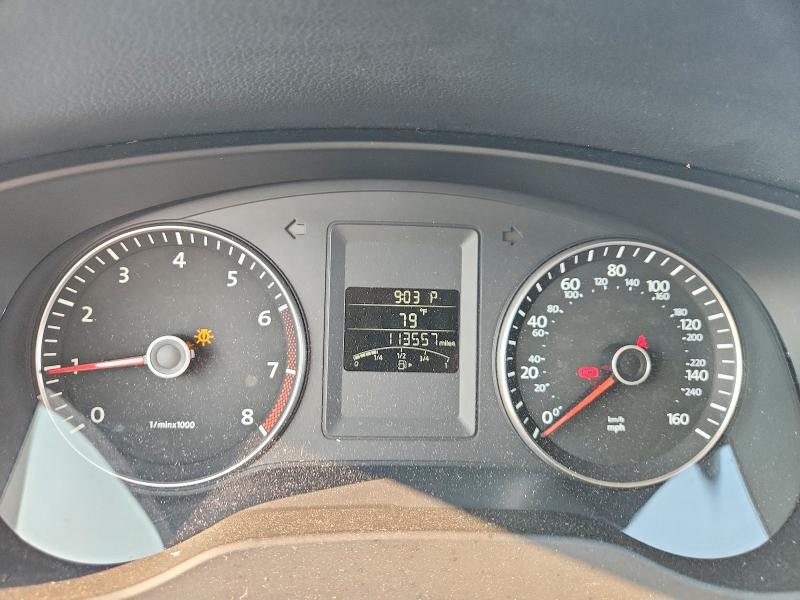 61302276 :رقم المزاد ، 3VWD17AJ2EM289379 vin ، 2014 Volkswagen Jetta مزاد بيع