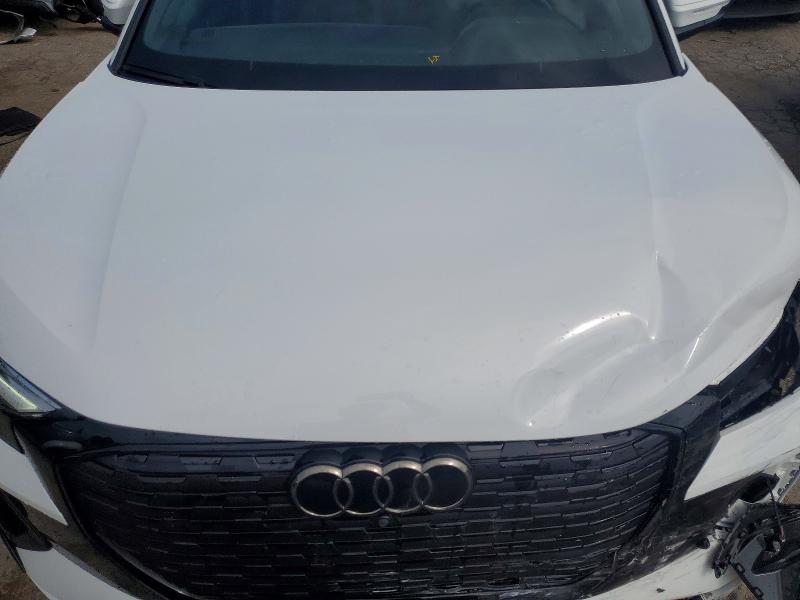 2024 Audi Q4 E-tron მანქანა იყიდება აუქციონზე, vin: WA1LUBFZ4RP054077, აუქციონის ნომერი: 60622576
