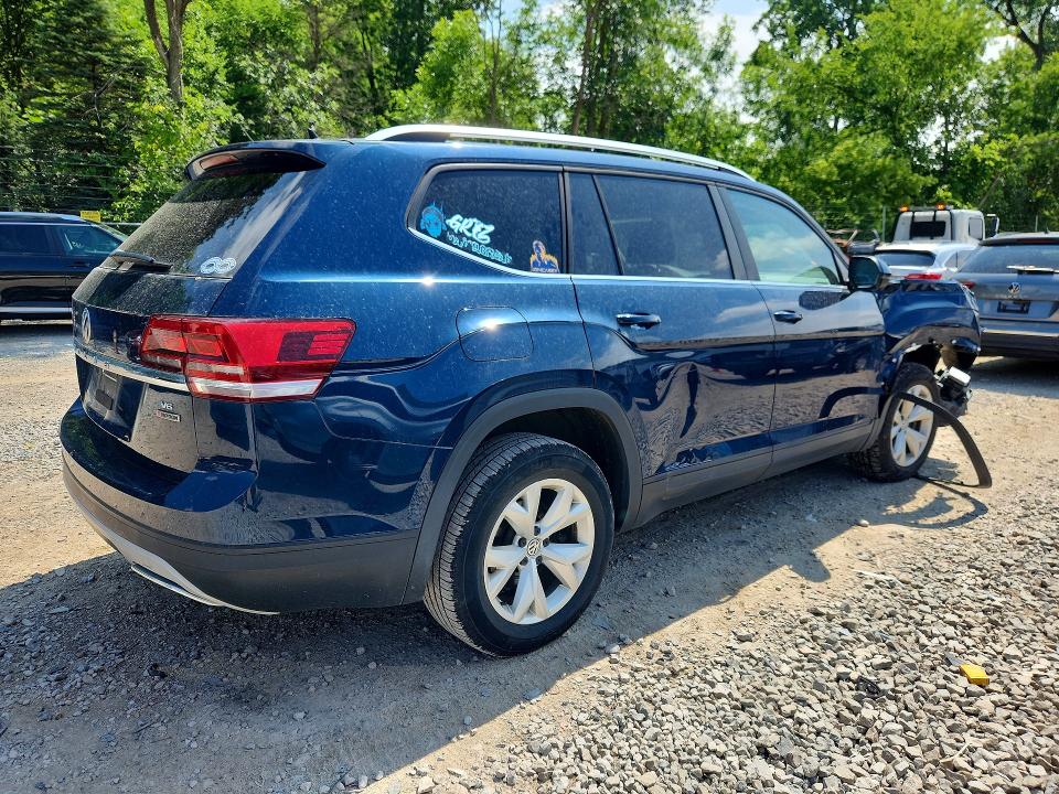 Продажа на аукционе авто 2018 Volkswagen Atlas, vin: 1V2GR2CA8JC545060, номер лота: 60035606