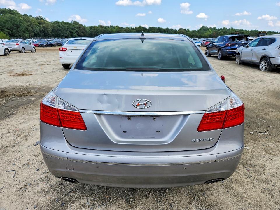 Продажа на аукционе авто 2009 Hyundai Genesis, vin: KMHGC46E59U024232, номер лота: 62707076