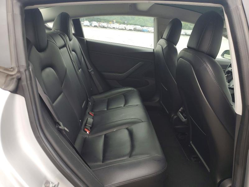 Продажа на аукционе авто 2018 Tesla Model 3, vin: 5YJ3E1EA0JF030639, номер лота: 60625006