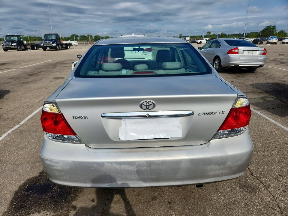 Продажа на аукционе авто 2005 Toyota Camry, vin: 4T1BE30K75U019007, номер лота: 60304376